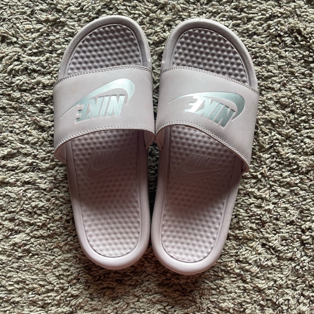 nike slides